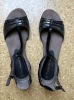 Tamaris Sandalen Sandaletten Leder schwarz-silber Riemchen 40 NEU Nordrhein-Westfalen - Rheine Vorschau