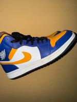 Nike Air Jordan 1 Mid „Lakers“ Lila/Gelb 45 Brandenburg - Wittstock/Dosse Vorschau