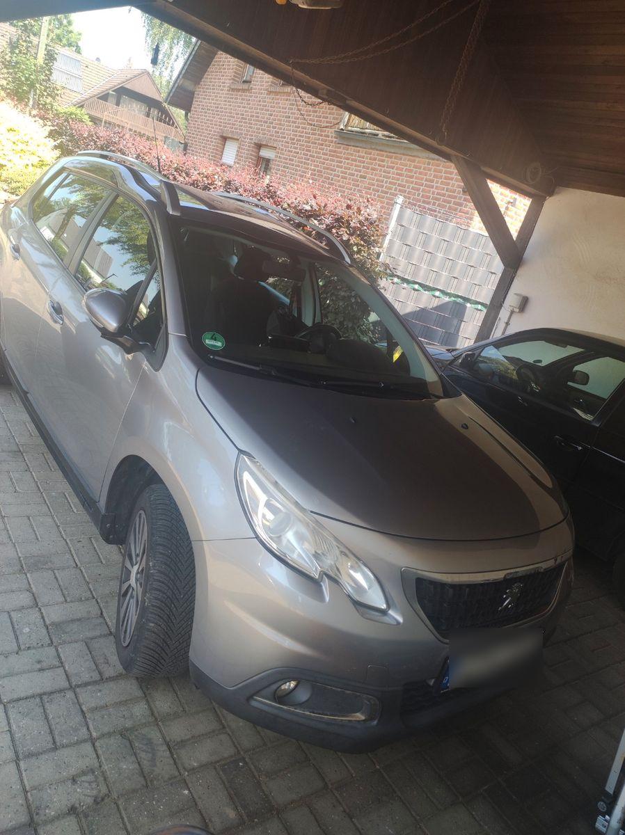Abbildung des Autos Peugeot 2008 Allure Blue…