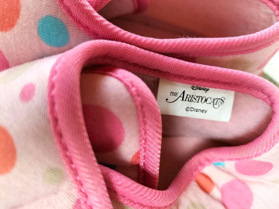 Hausschuhe Aristocats, neu, Größe 29 in Nordrhein-Westfalen - Wilnsdorf |  Gebrauchte Kinderschuhe Größe 29 kaufen | eBay Kleinanzeigen ist jetzt  Kleinanzeigen