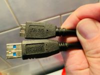 50 cm kurzes USB-3.0-Kabel (A-Stecker auf Micro-B-Stecker; black) Thüringen - Weimar Vorschau