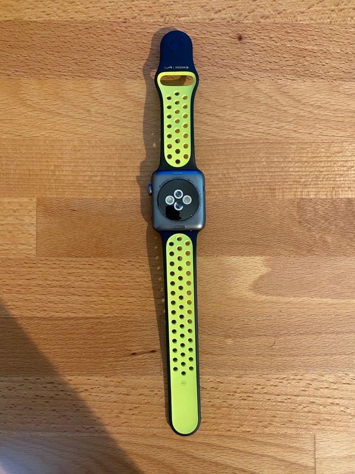 Apple Watch Series 2 Nike+ in Eppingen