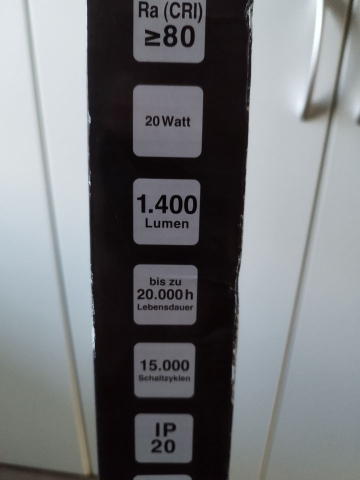LED Stehleuchte gebraucht zu verkaufen in Barßel