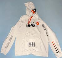 Nike Hoodie (weiß, Gr. L) – Top Zustand – auffälliges Design Mühlhausen - Stuttgart Neugereut Vorschau