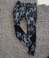 Nike Sporthose Leggings Blickdicht running Gr L Gr.38 Gr.40 42 Nordrhein-Westfalen - Harsewinkel Vorschau