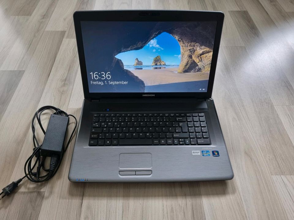 Medion Akoya E7222 Laptop in Ilsede