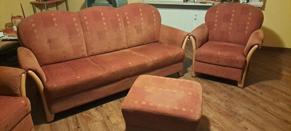 Sofa / Couch 3er und 2 Sessel in Sexau