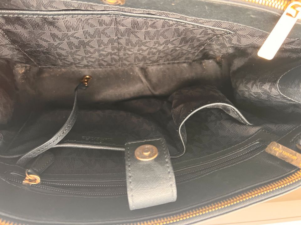 Michael Kors Handtasche in Pinneberg