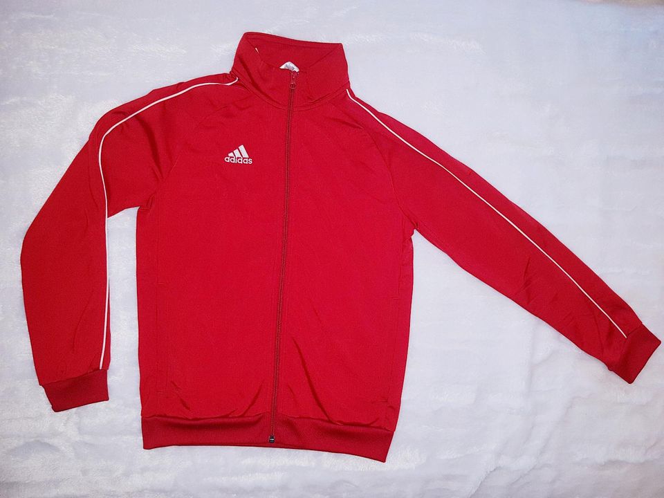 Adidas Junge Sportjacke Sweatjacke Junge rot Gr. 152 in Pankow - Weissensee  | eBay Kleinanzeigen ist jetzt Kleinanzeigen