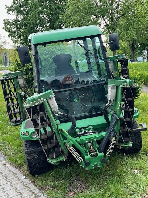 John Deere 1905 Diesel Spindelmäher Sportplatzmäher in Stuttgart