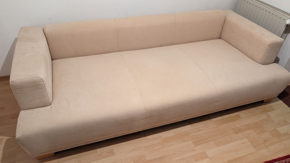 Massives Schlafsofa (240x110x67) in Gütersloh