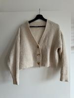 Strickjacke Creme Bershka Köln - Junkersdorf Vorschau