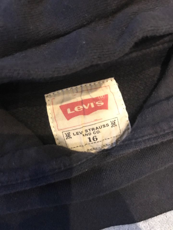 Levi’s hoody Pulli Pullover schwarz Herren 16 Jahre in Radevormwald