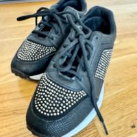 NEU Ungetragene Graceland Glitzer Sneaker Schwarz Gr 37 Hessen - Hanau Vorschau