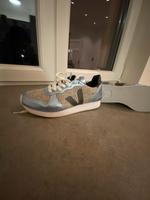 NEU: Veja Sneaker, ungetragen, 36, 50 € Hessen - Bad Nauheim Vorschau