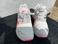Nike Schuhe zu verkaufen Sachsen - Königsbrück Vorschau