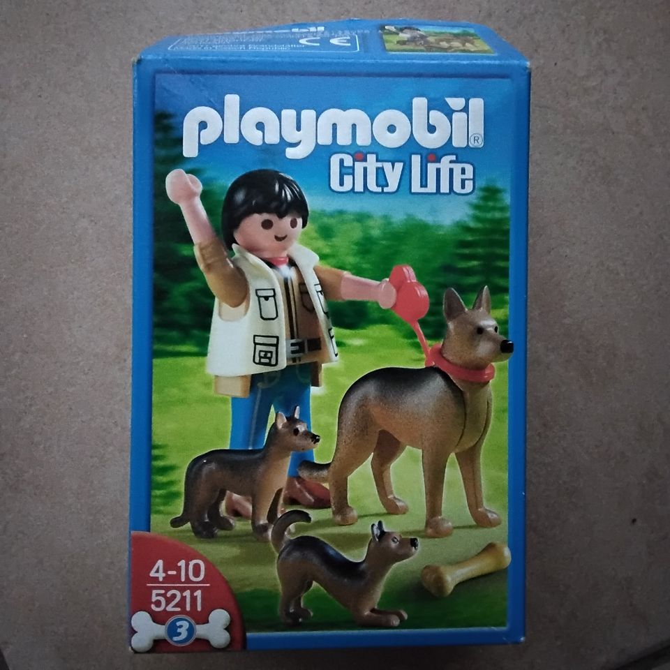 Playmobil  Schäferhündin mit Welpen 5211 in Lauenbrück