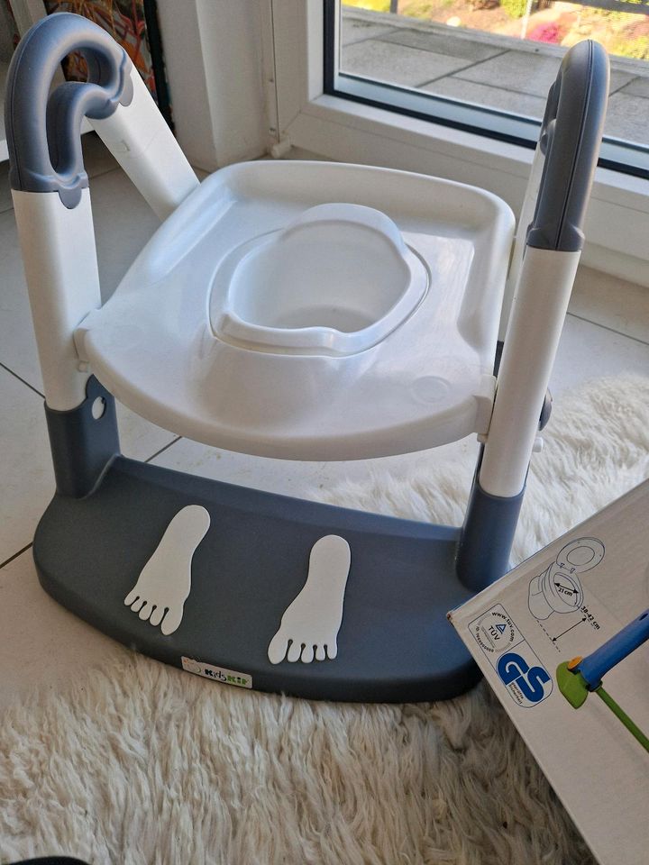 Kids Kit Toilettentrainer 3in1 aus erster Hand selten genutzt in Wachtberg