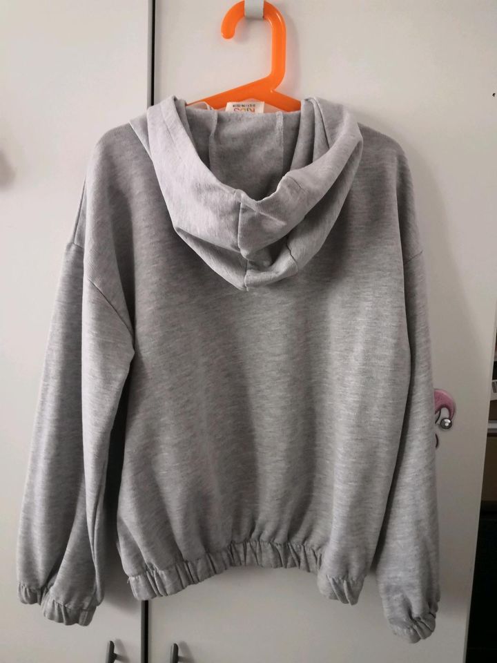 Mädchen Sweatshirt, Mädchen Hoodies, Mädchen Kapuzenpullover in Düsseldorf