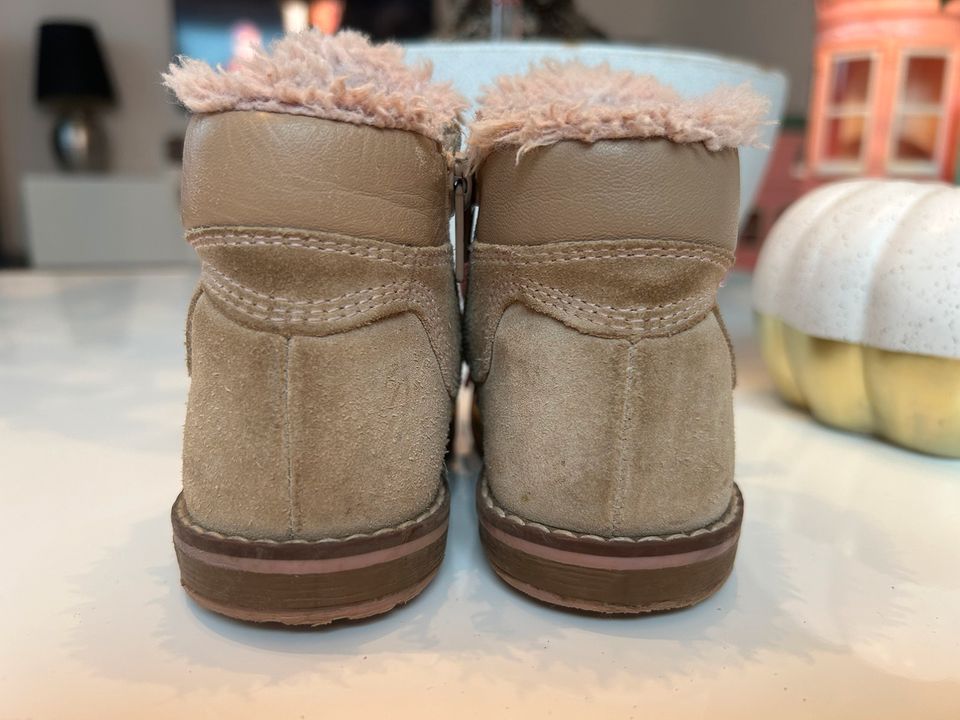 Lauflernschuhe / Winterstiefel / Kinderschuhe / Elefanten in Rüssingen