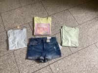 Mädchen T-Shirts,kurze Hose gr.152 Nordrhein-Westfalen - Oer-Erkenschwick Vorschau