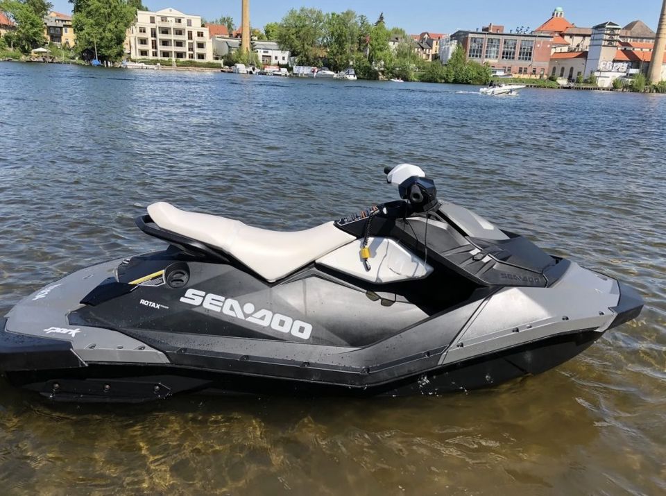 Ich Suche auf Fehmarn einen Abstellplatz für Jetski in Westfehmarn