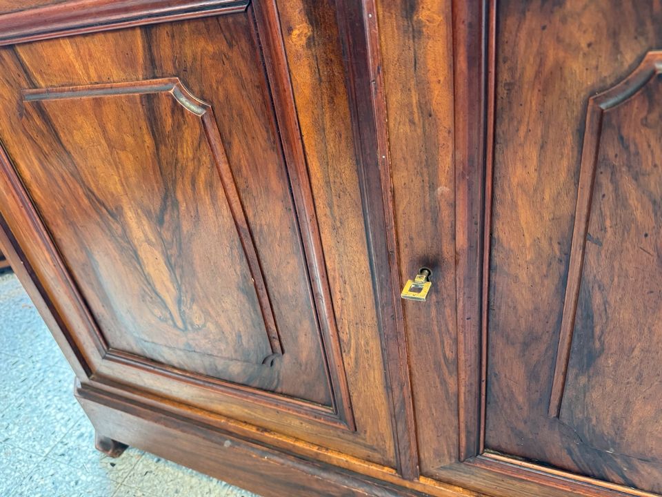 Antike Anrichte Biedermeier Schrank Sideboard mit Aufsatz Regal in Völklingen