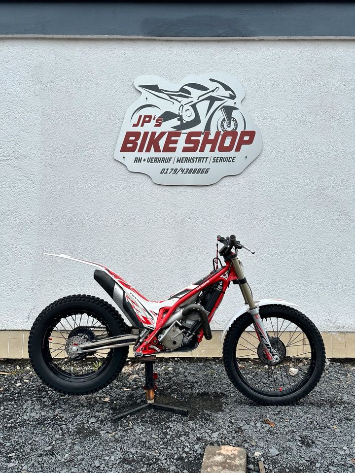 GasGas TXT 300 Racing Trail / STVO Kit dabei in Hauneck