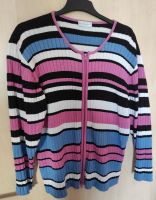 Strickjacke von Ulla Popken, Gr. 46/48, weiß blau rosa schwarz Hessen - Battenberg Vorschau