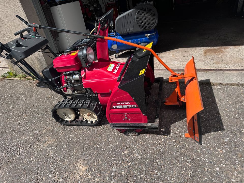 Schneeschild Pflug für z.B. Schneefräse Honda HS970 in Neuenweg