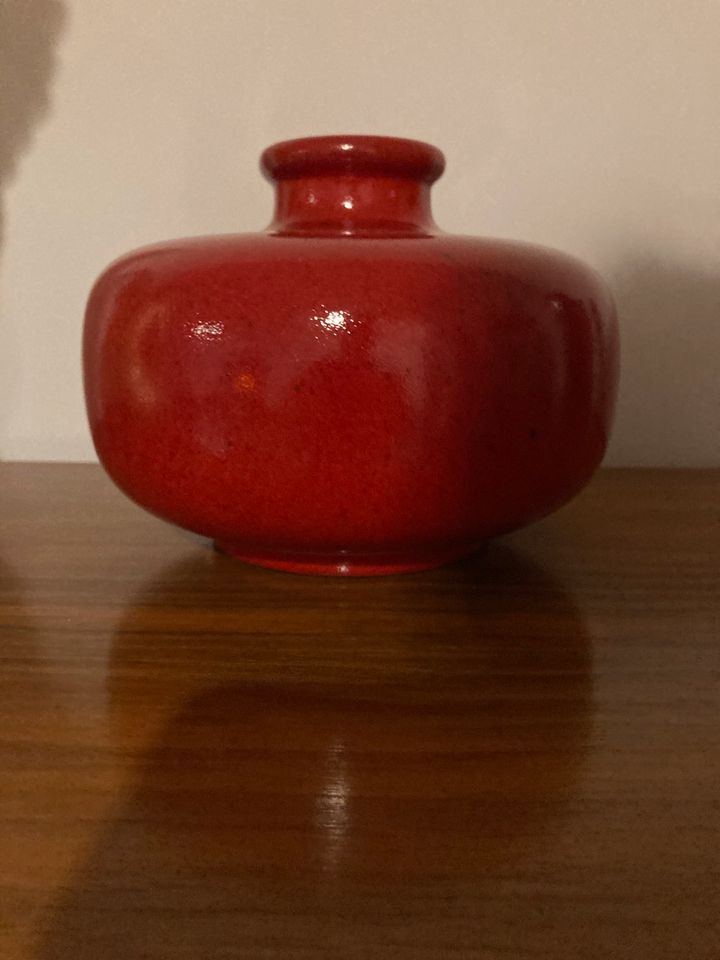 Wunderschöne Vase rot in Saarbrücken