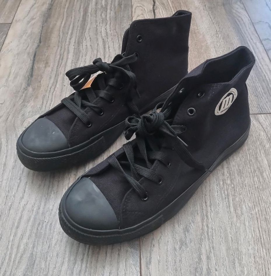 mtng sneaker herren schuhe schwarz canvas gr 44 in Eimsbüttel - Hamburg  Niendorf | eBay Kleinanzeigen ist jetzt Kleinanzeigen