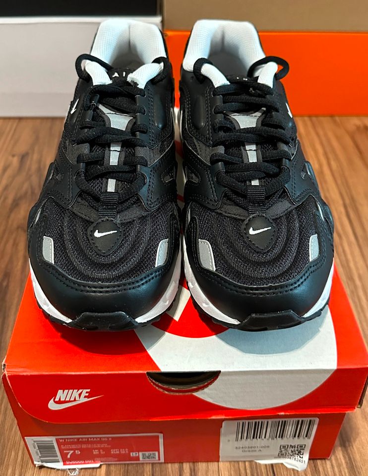 Nike Air Max 96 II 2 Sneaker Schuhe WMNS 38.5 US 7.5 Black in Köln