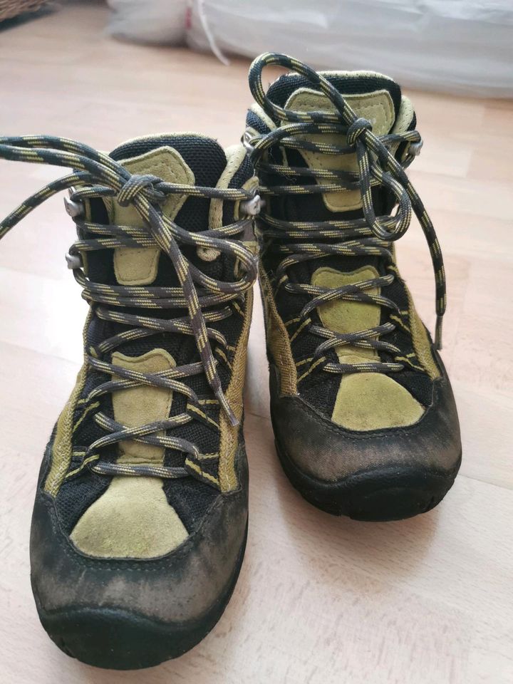 Wanderschuhe meru Gr. 31 in Baden-Württemberg - Mössingen | Gebrauchte  Kinderschuhe Größe 31 kaufen | eBay Kleinanzeigen ist jetzt Kleinanzeigen