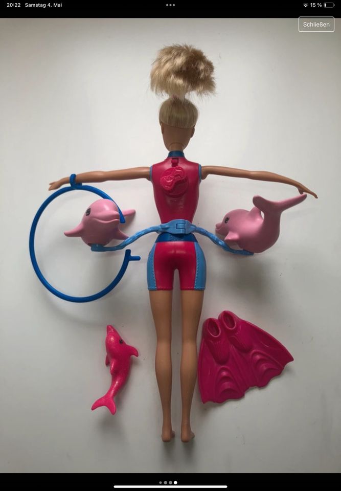 Barbie mit Delfinen in Greifswald