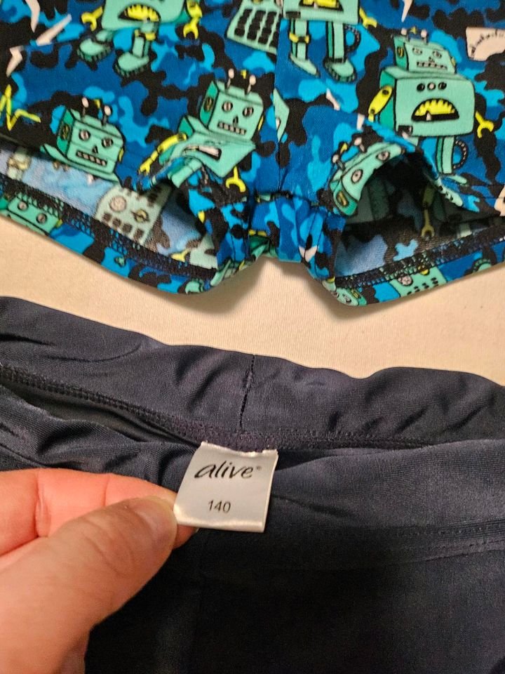 2 x Badehose Badeshorts Gr.140 in Langerwehe