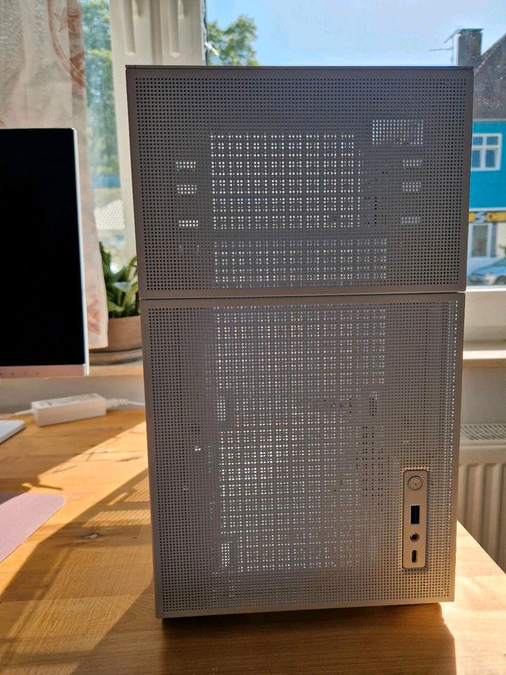 Weißes PC Gehäuse / Jonsbo D31 MESH Micro-ATX / NEU in Bielefeld