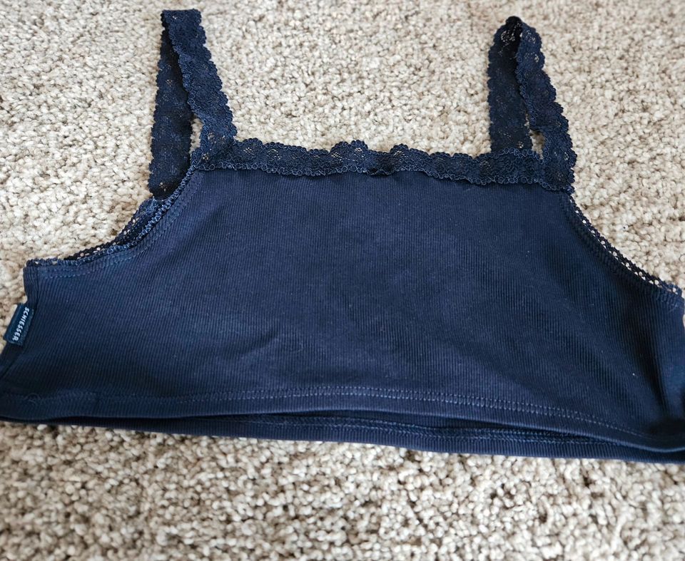 Bustier in Gr. 176 für 14 Jahre etwa von Schiesser -- neu in Riesa