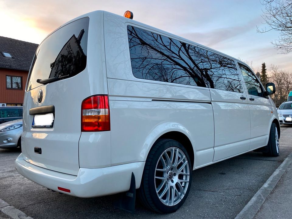 VW T5 Camper Ausbau Scheckheft*TÜV Neu* langer Radstand in München