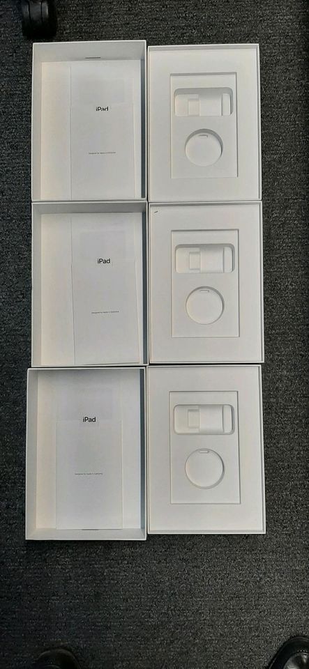 3 x originale Verpackung*NUR Box*Apple Ipad 9,NUR OVP,ohne INHALT in Stuttgart