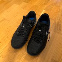 Nike Tiempo Legend 10 Academy IC Shadow Halle Schwarz Größe 41 Bayern - Bad Kissingen Vorschau