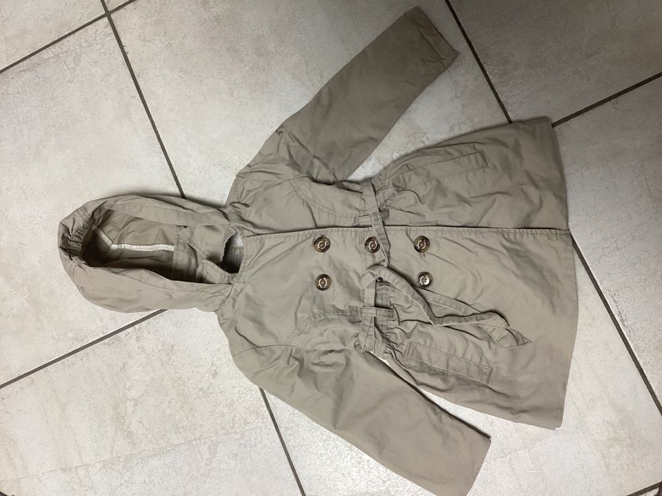 Trenchcoat Gr. 104 beige, leichte Jacke, Sommerjacke in Mittelbiberach