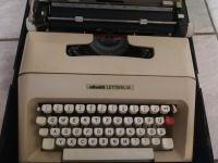 Schreibmaschine Olivetti Lettera mit Koffer Baden-Württemberg - Freiburg im Breisgau Vorschau