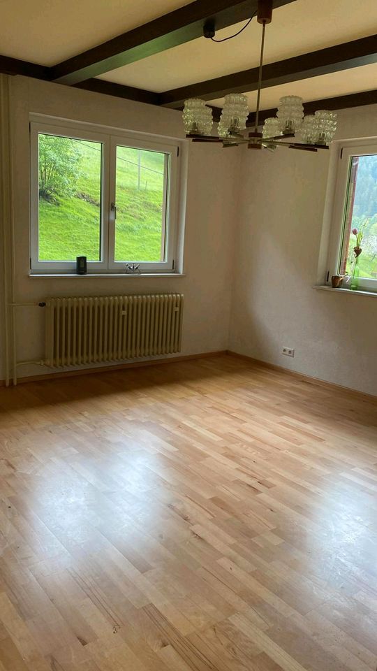 Helle 3 Zimmer Wohnung in Bad Peterstal-Griesbach