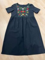 Kleid Sommerkleid Midikleid Stickerei Bohoo schwarz bunt Gr. L Baden-Württemberg - Metzingen Vorschau