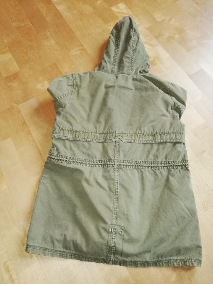 Jacke von Zara Gr. 152 in Eschenbach