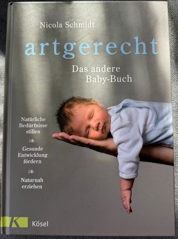 Nicola Schmidt - artgerecht, Das andere Baby-Buch in Mannheim