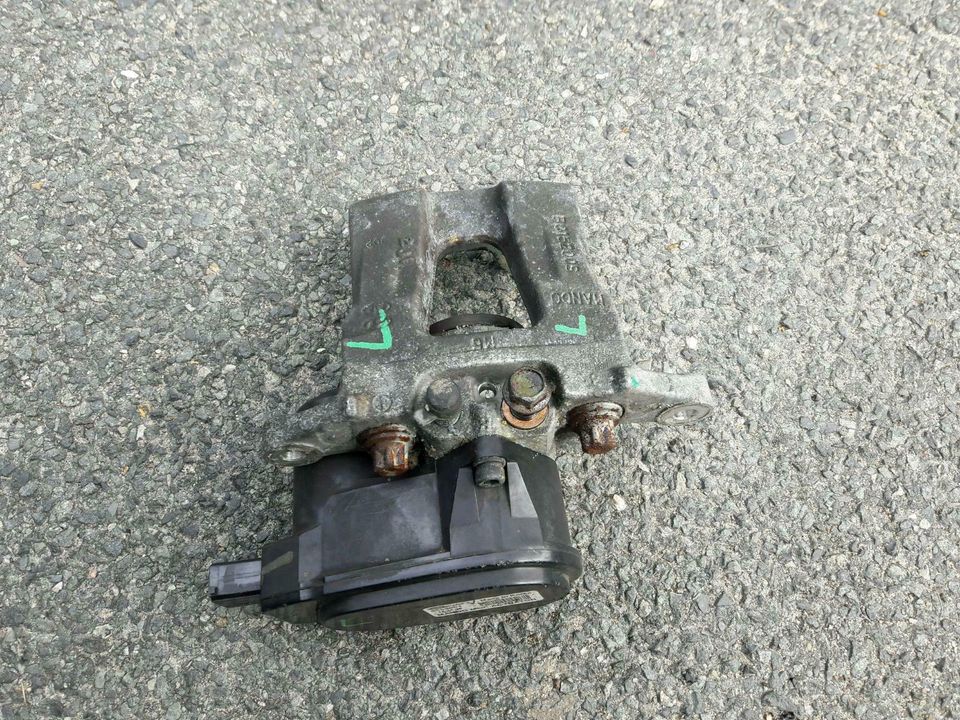 Hyundai i40 bremssattel hinten links. in Cuxhaven