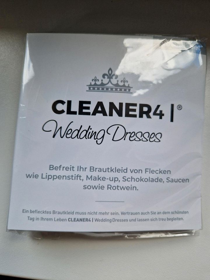 Reiniger für Brautkleider Notfallset/Hochzeit Neu! in Wiernsheim