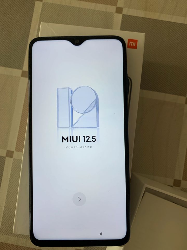 Redmi pro 8, 64 GB Festpreis in Frankfurt am Main